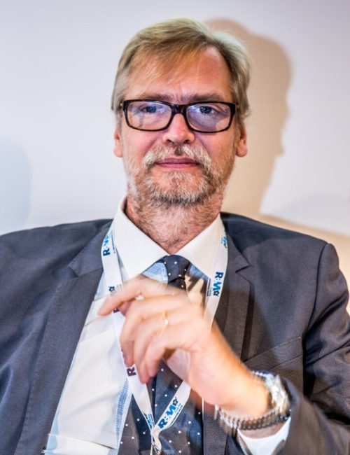 HIS_Summit_2015 - FILE5553